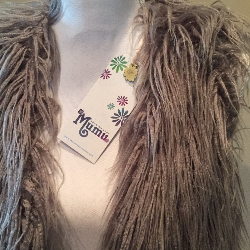 🆕 MUMU Gray Faux Fur Vest Lined Festival Wear - Picture 3 of 5
